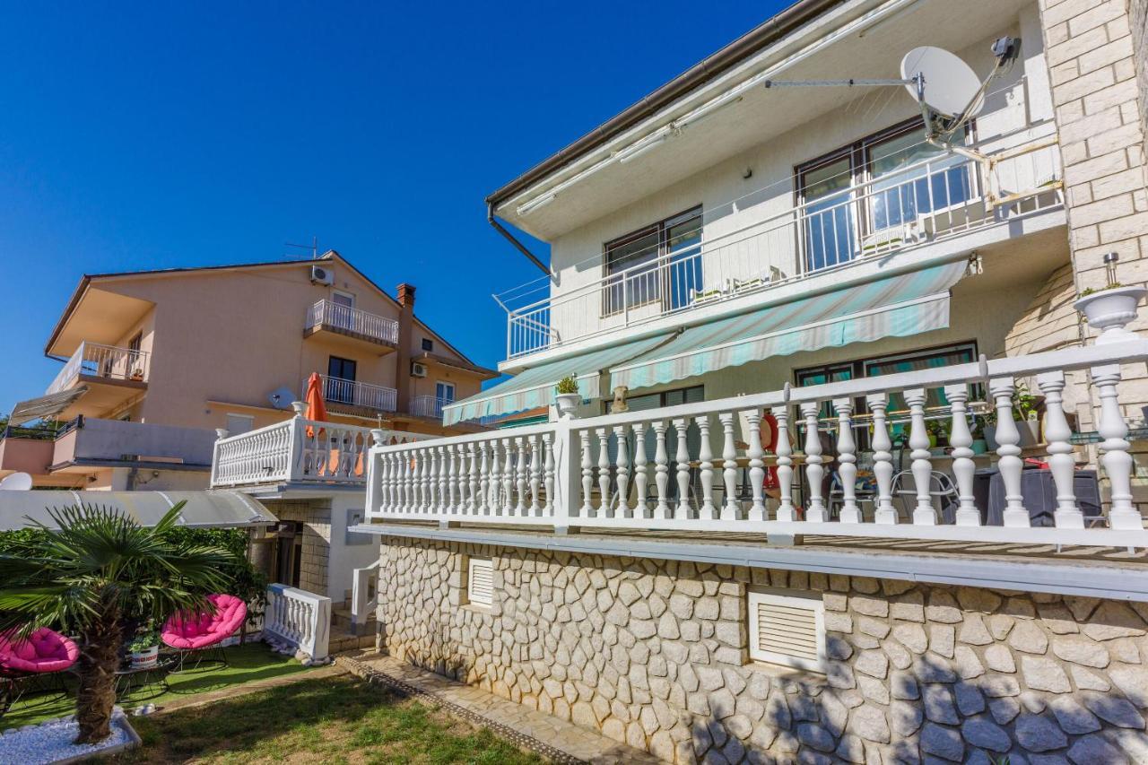 Apartments Budzyn Novi Vinodolski Εξωτερικό φωτογραφία